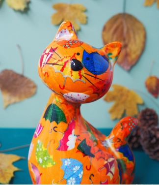 Keramikas rotaļīga naudas kastes kaķenīte Caramelė