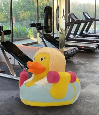 Jautra dāvana pīle sportists