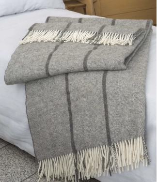 Vilnas pleds Scandimama Dark Nordic Grey 126