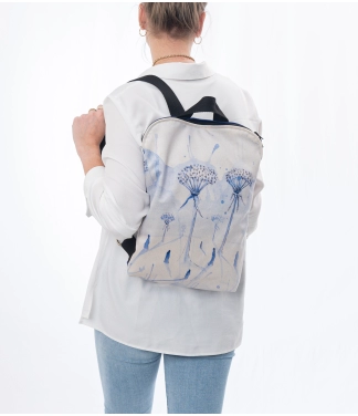 kuprinė moteriška su gėlėmis