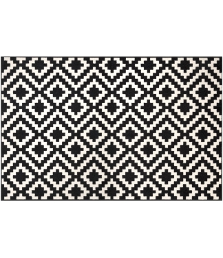kilimas juoda balta
