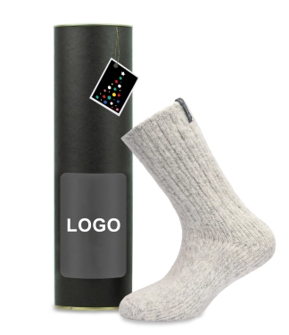 vilnas zeķes Ziemassvētku dāvanām