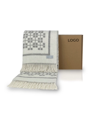 Personalizēts vilnas pleds