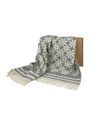 Vilnas pleds ar kastīti