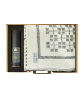 Mājas aromāts un pleds