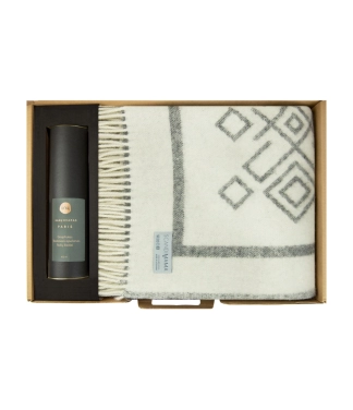 Mājas aromāts un pleds