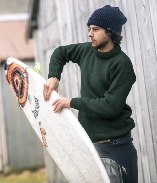 Vilnonis megztinis vyrams tamsiai žalias