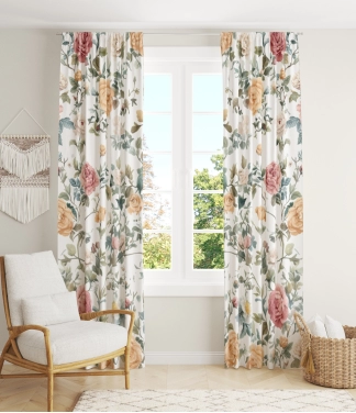 Krāsaini ziedaini dienas aizkari