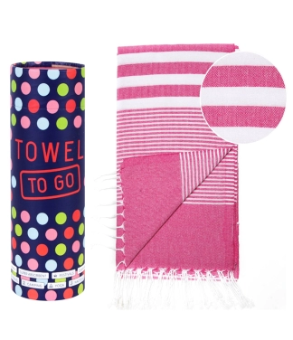 rožinis paplūdimio rankšluostis su kutais