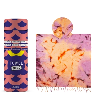 stilingas pončas rožinės spalvos ir dovanų dėžutė