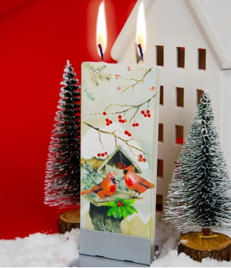 rankų darbo žvakė interjere