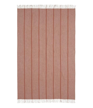 rausvas vilnonis pledas su kutais