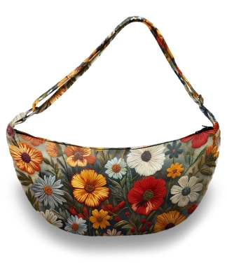 moteriska rankine su gelemis