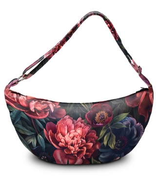 moteriška rankinė per petį