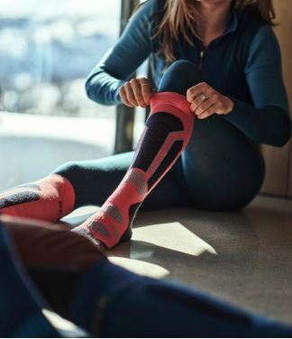 kojines-moterims-devold-vilnones