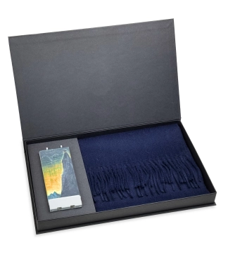 dovana vyrui tamsiai mėlynas šalikas ir žvakė zodiakas avinas