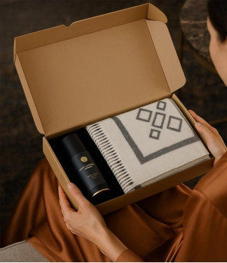 verslo dovanos iki 100 eur pledu rinkiniai