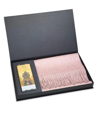 dovanos moterims salikas ir zvake zodiakas skorpionas