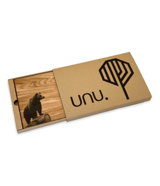 Biznesa dāvanu idejas koka dēlis Lācis un dāvanu kastīte