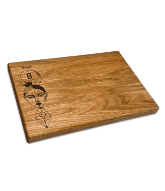 Koka griešanas dēlis ar Dvīņu zodiaka zīmi