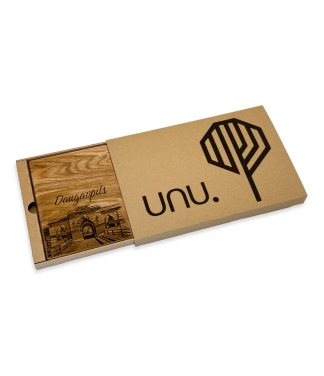 Stilīgs griešanas dēlis ar kastīti