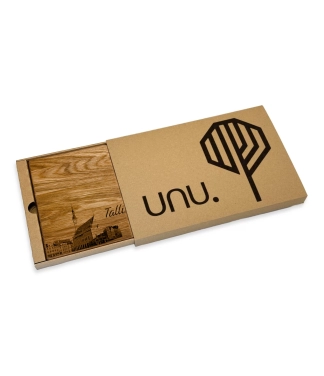 Griešanas dēlis Tallinn ar kastīti