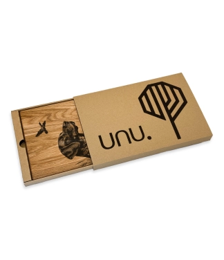 Koka griešanas dēlis Suns un dāvanu kastīte