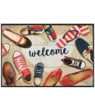 Durvju paklājs ar uzrakstu „Shoes Welcome