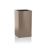 Augsts taisnstūra kolonnas pods Lechuza Canto