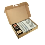 Dāvanu komplekts sievietei pleds un svece