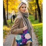 Krāsaina iepirkumu soma ar rakstu