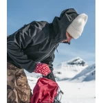 Balta vilnonė kepurė 1