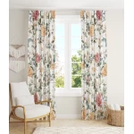 Krāsaini ziedaini dienas aizkari