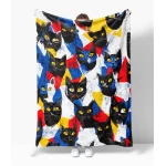 Kontrastingas flisinis pledas Kačiukai