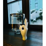 Roku darbs svece OK White 1