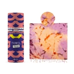 stilingas pončas rožinės spalvos ir dovanų dėžutė