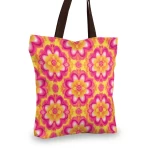 Margas pirkinių krepšys