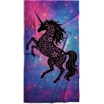 spalvotas rankšluostis su vienaragiu