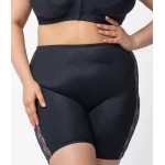 apatiniai sortukai formuojantys juodos spalvos