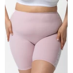 apatiniai šortukai formuojantys rožinės spalvos