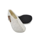 naminės šlepetės baltos natūralus veltinis 2