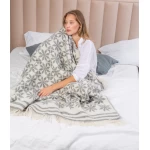 Praktiska-dāvana-vilnas-pleds.jpg 1