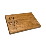 Koka griešanas dēlis ar Auna zodiaka zīmi