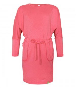 Stilīga rozā kleita ar garām piedurknēm