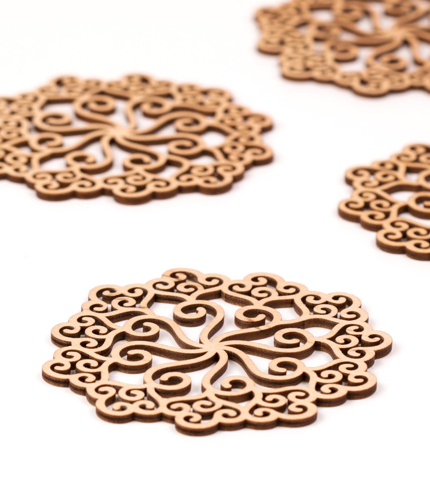 Originali dovana medinis padėkliukas O3