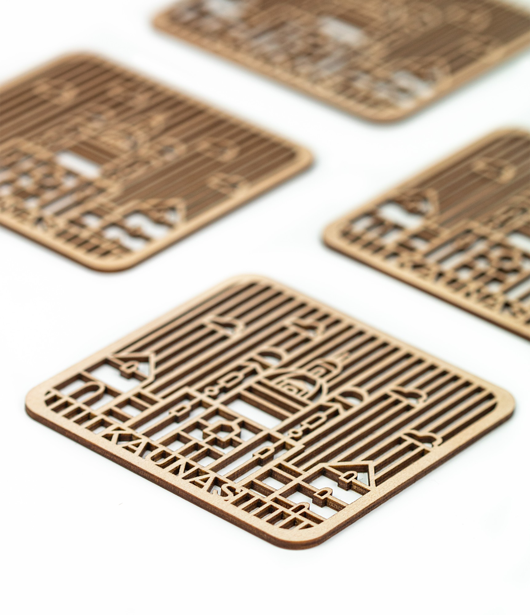 Koka paliktņu komplekts Kaunas 03