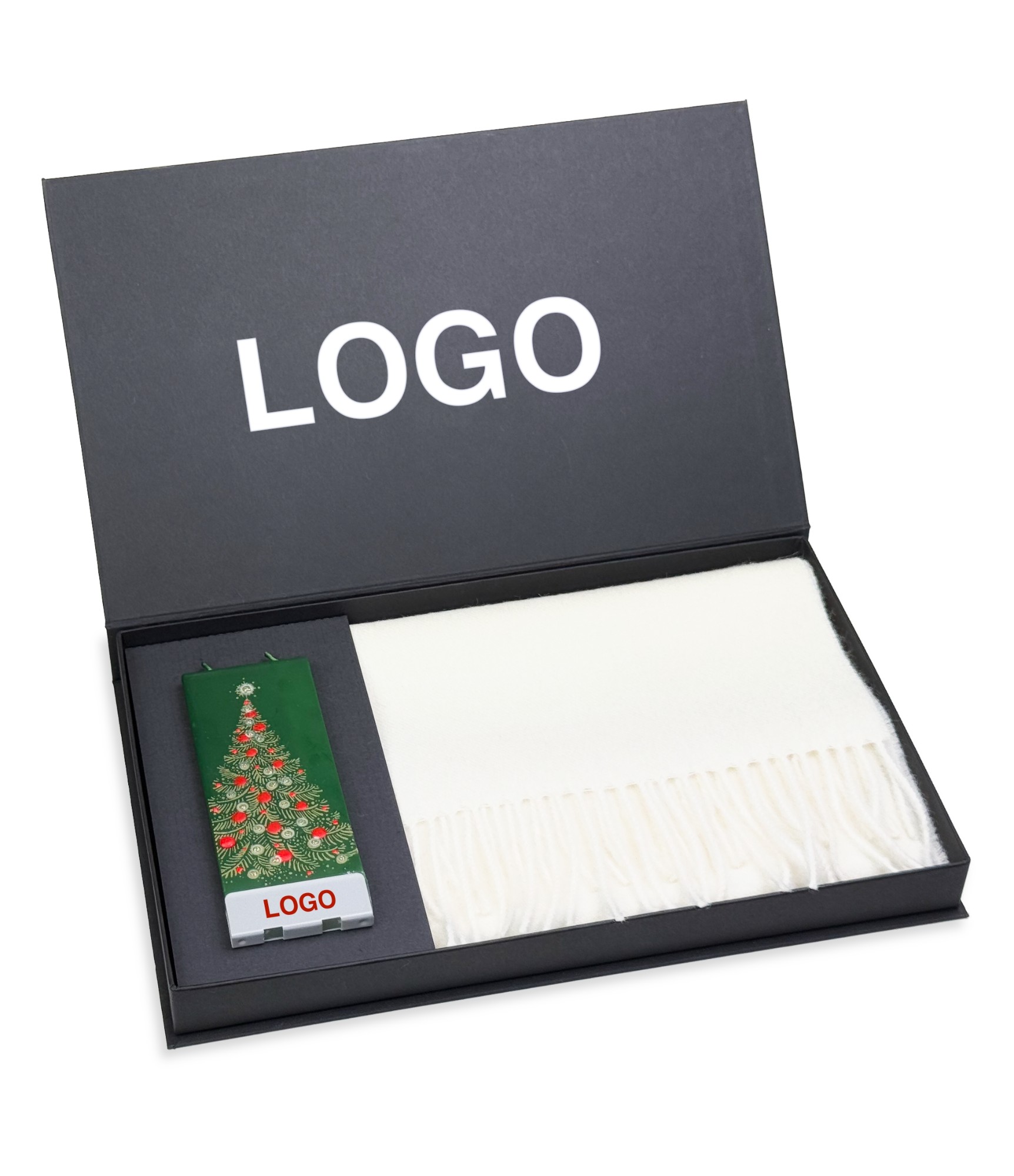 Verslo dovanų idėjos įmonėms – alpakos šalikas ir žvakė rinkinyje