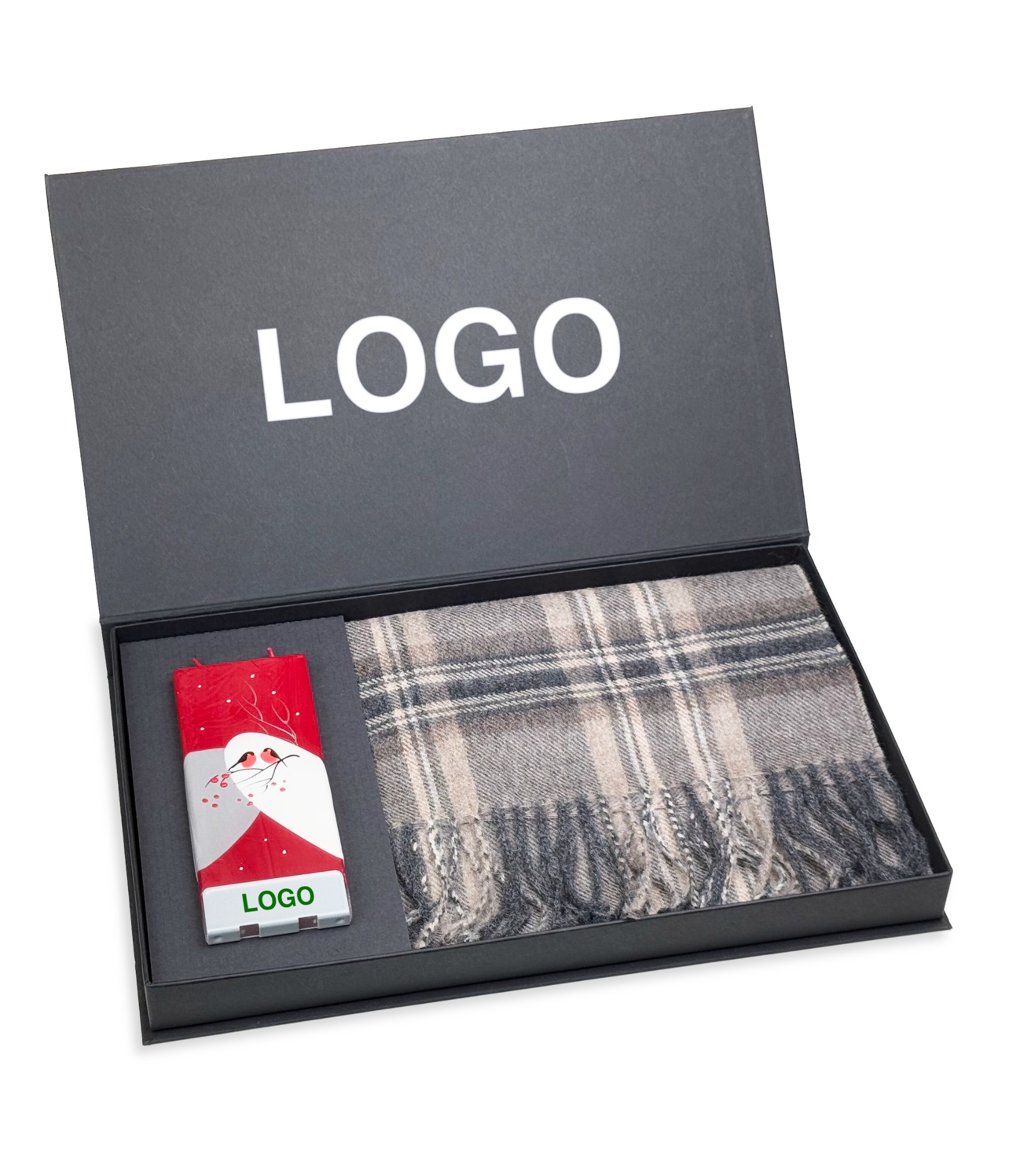 Kalėdinės dovanos verslui: alpakos vilnos šalikas ir žvakė